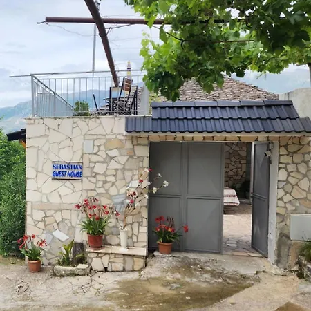 Sebastian Apartment